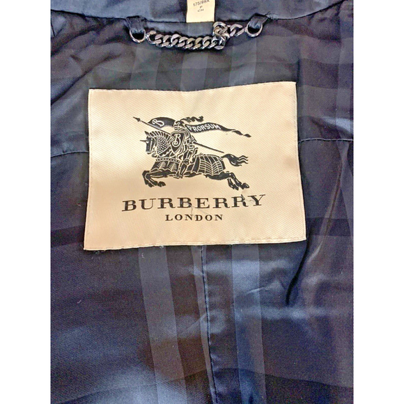 Burberry Abbeydale Puffer Coat with Fox Fur Trimmed Hood - Picture 13 of 16